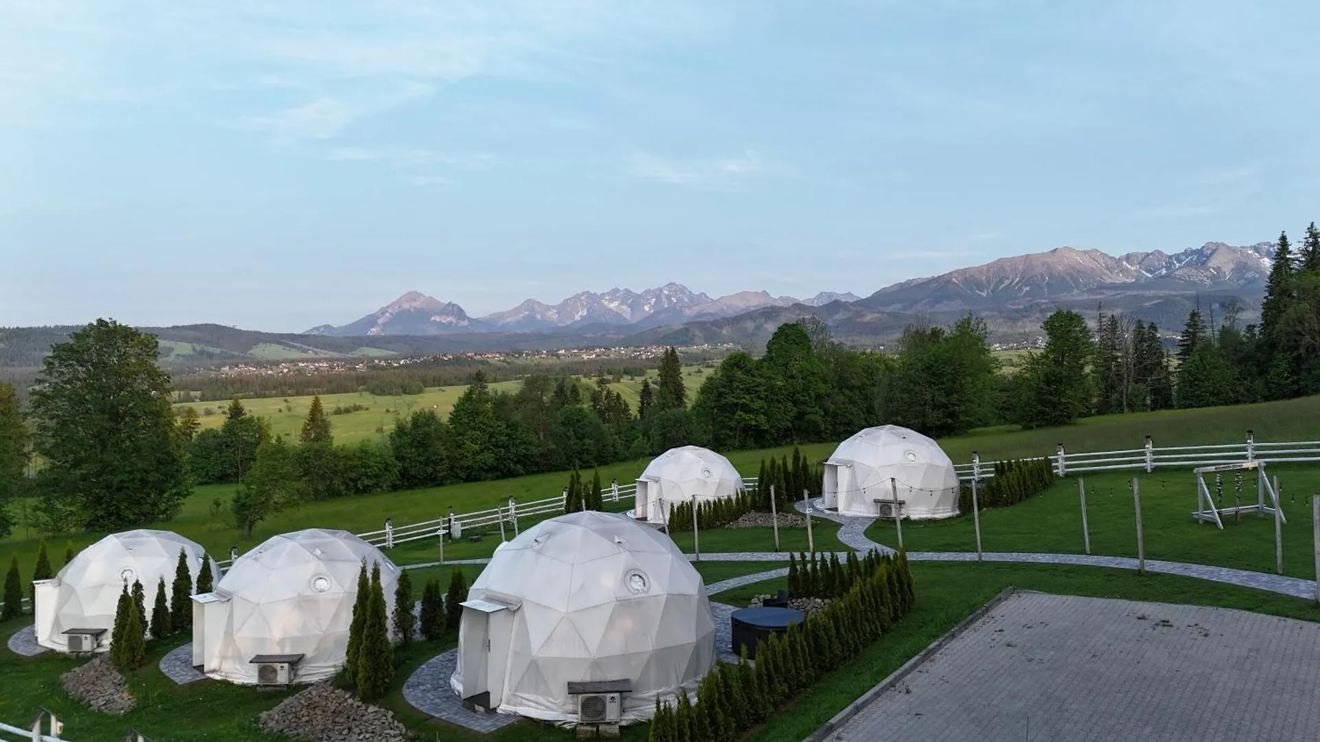 Mountain Glamp & Jacuzzi Hotel Zakopane 0*,  Poland
