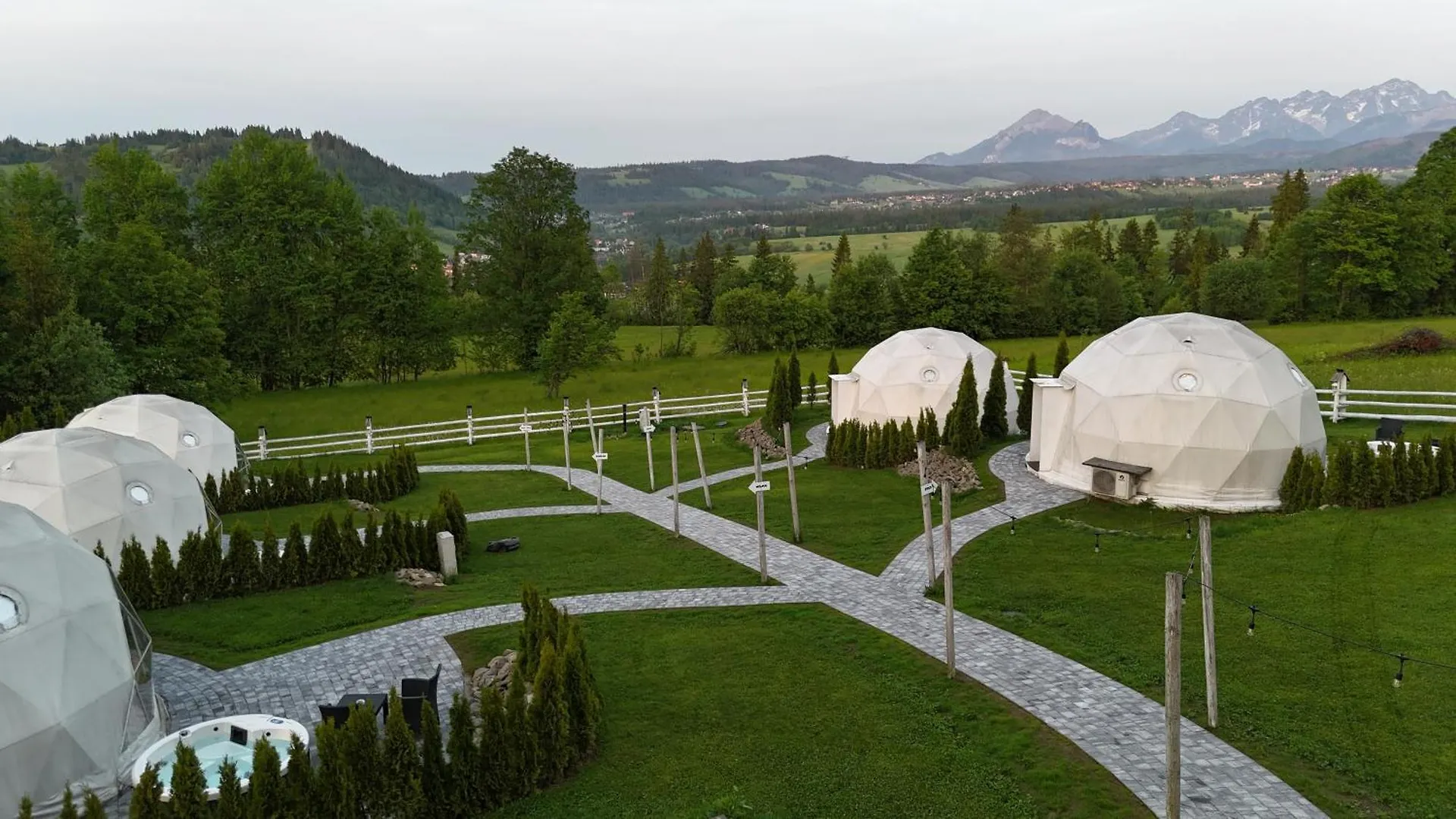 Mountain Glamp & Jacuzzi Hotel Zakopane Luxury tent
