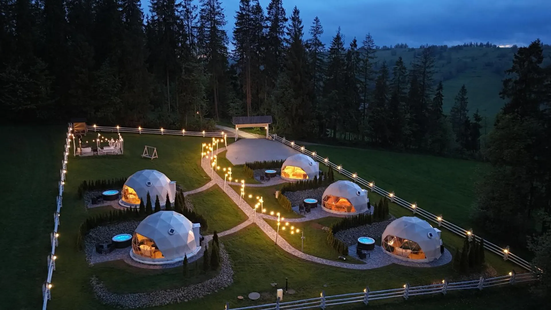 Mountain Glamp & Jacuzzi Hotel Zakopane