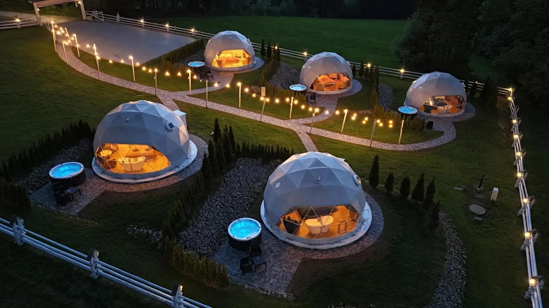 Luxury tent Mountain Glamp & Jacuzzi Hotel Zakopane